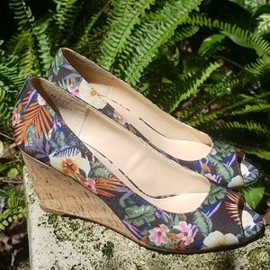EUC Liz Claiborne Floral Peeptoe Wedges